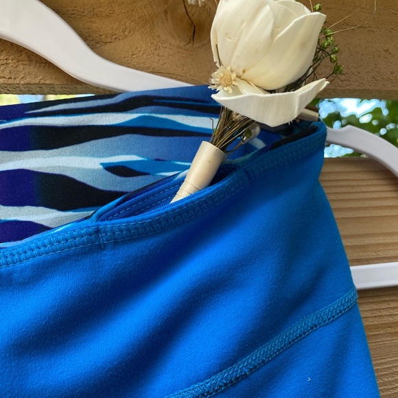 Reversible Cropped Zella Leggings Bundle - Picture 5 of 7